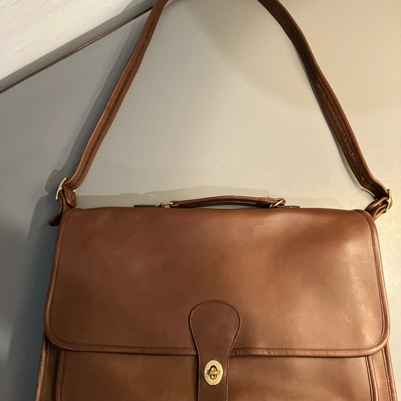 Vintage Coach Metropolitan NYC Briefcase 5729 in Brown - Picture 7 of 16